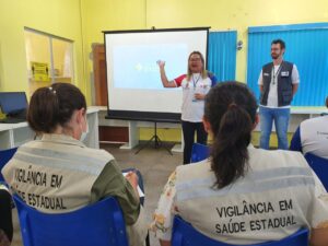 Read more about the article FVS-RCP realiza visita técnica para fortalecer ações de monitoramento e resposta a emergências, em Parintins