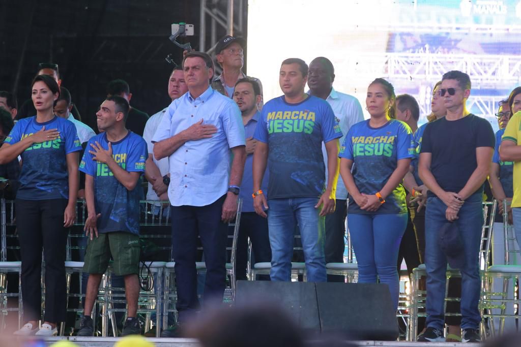 Leia mais sobre o artigo Wilson Lima e primeira-dama Taiana Lima participam da Marcha para Jesus, com a presença do presidente Bolsonaro