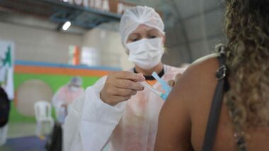 Amazonas aplicou 7.226.535 doses de vacina contra Covid-19 até esta quinta-feira (16/06)