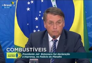 Leia mais sobre o artigo Presidente Bolsonaro dá “xeque-mate” em Governadores que não queriam reduzir ICMS dos combustíveis e gás de cozinha