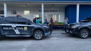 URGENTE: 6 bandidos assaltam ônibus da linha 448 e tocam o terror no coletivo