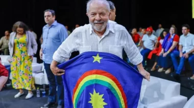 Lula adia agenda em Manaus e desfalca convenção do PT no AM