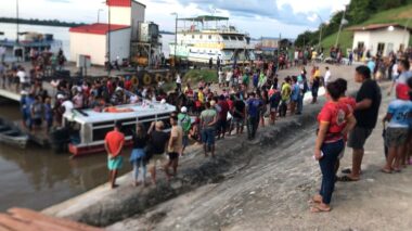 PM diz que encontrou armas em barco de supostos piratas de rio em Japurá