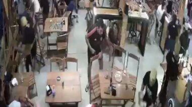 Vídeo mostra homem sendo assassinado enquanto assistia jogo do Flamengo em Manaus