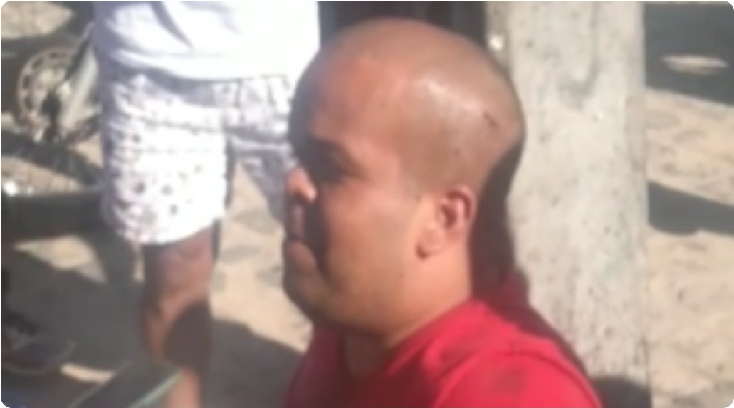 Você está visualizando atualmente Espia: Homem suspeito de assalto leva ‘surra’ de moradores, Veja video: