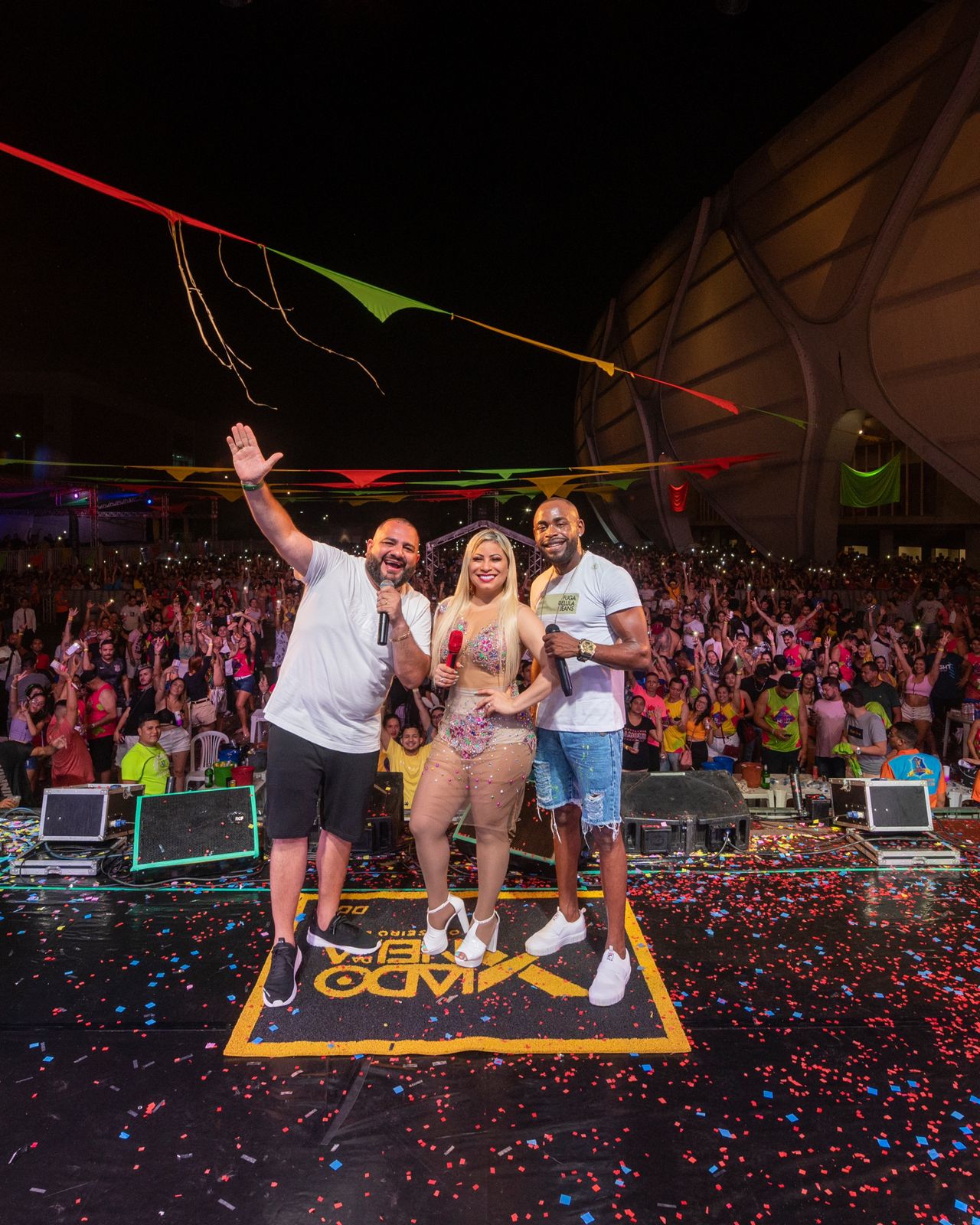No momento, você está visualizando Mega show em Manaus celebra 30 anos de carreira do Dj Evandro Jr