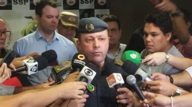 “Precisamos aumentar o efetivo da policia militar”. A policia não pode retroceder, e dizer para o cidadão de bem que o espaço publico é dele