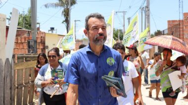 Peixoto celebra dia internacional da democracia comemorado hoje