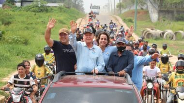 Arthur Neto é aclamado em Tefé como grande defensor do Amazonas
