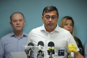 Leia mais sobre o artigo Wilson Lima apresenta ações de socorro para municípios afetados com desabamento de pontes na BR-319