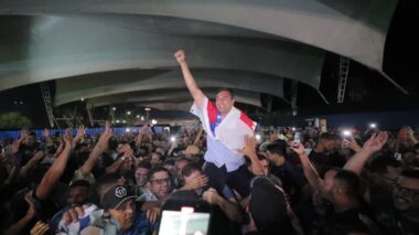 Povo deu recado firme sobre o que quer para os próximos quatro anos, diz Wilson em comício com 10 mil apoiadores