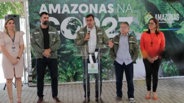 Governador Wilson Lima assina decreto sobre cotas de crédito de carbono no estado e anuncia equipe para COP-27