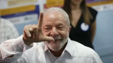 Lula vai tirar R$ 4 bilhões dos trabalhadores com novo imposto