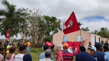 MST anuncia a invasão de duas fazendas na Bahia