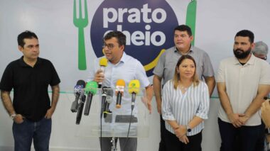 Wilson Lima anuncia funcionamento de unidades do Prato Cheio neste sábado, véspera de Natal, com almoço gratuito