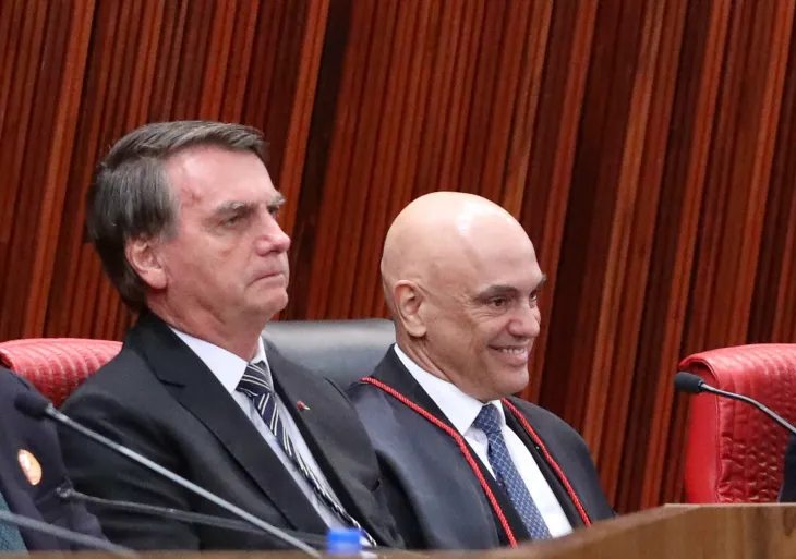 Você está visualizando atualmente STF forma maioria para arquivar ação de Bolsonaro contra Moraes