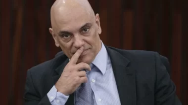 TSE: Moraes libera contas de deputados bloqueados nas redes