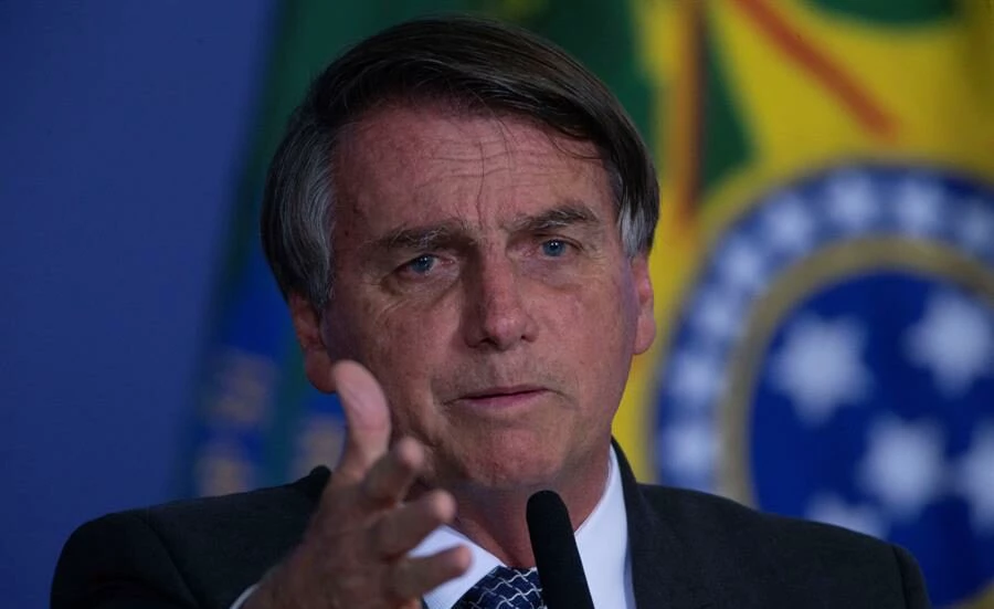 No momento, você está visualizando PT quer denunciar Bolsonaro por “liberar recursos” nas eleições