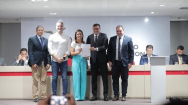 Governador Wilson Lima dá posse a 30 aprovados no concurso público do Detran Amazonas