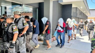 Saiba os nomes dos policiais suspeitos por chacina em Manaus