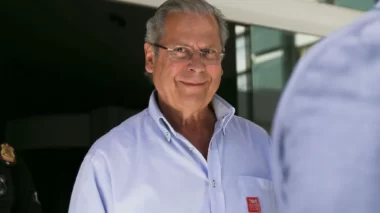 José Dirceu sai de férias e Cuba é o destino escolhido por ele