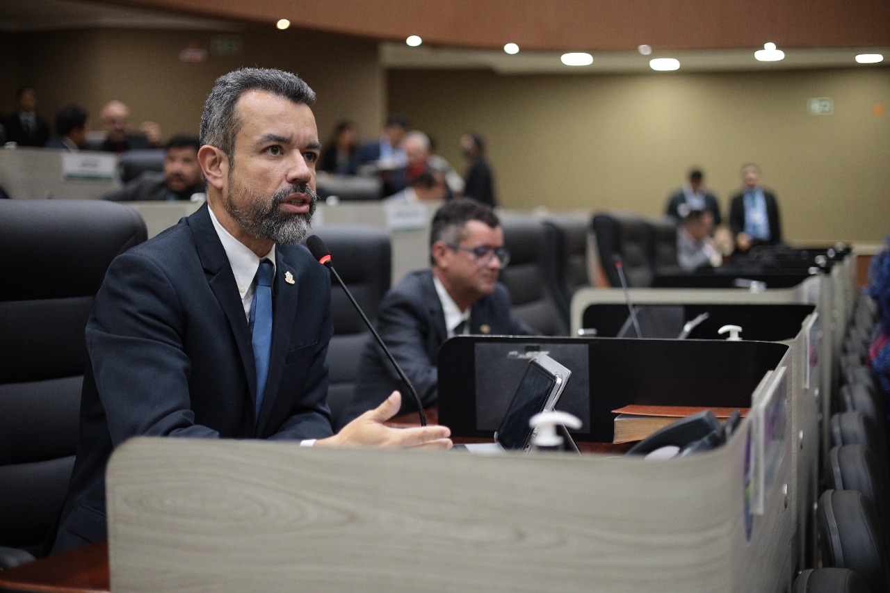 No momento, você está visualizando Vereador Peixoto repudia atos extremistas ocorridos neste domingo, em Brasília