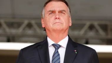 Em discurso, Bolsonaro dá sinal que concorrerá á presidência em 2026