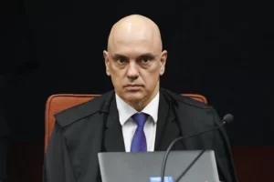 Leia mais sobre o artigo Moraes nega pedido que tentava suspender posse de deputados