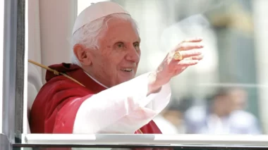 Em carta, Bento XVI revelou motivo da renúncia; veja qual foi