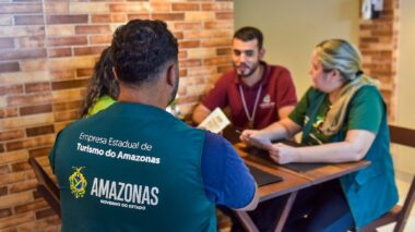 Amazonastur inicia credenciamento de guias de turismo no CAT Digital