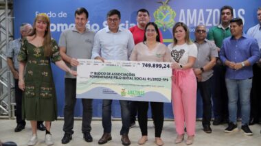 Governador Wilson Lima repassa R$ 750 mil em convênios para organizações que prestam atendimento socioassistencial no estado