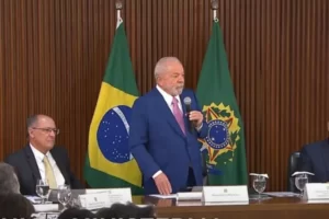 Leia mais sobre o artigo Lula não perdoa: militares golpistas serão punidos. Sem anistia