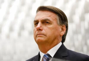 Leia mais sobre o artigo PSOL vai pedir prisão preventiva de Jair Bolsonaro ao Supremo