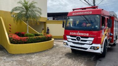 Enquanto uns alagam outros pegam fogo …Quarto de motel pega fogo e assusta funcionários em Manaus