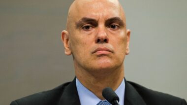 AGORA: Moraes alega ‘conduta gravíssima’ e mantém 140 presos por atos em Brasília