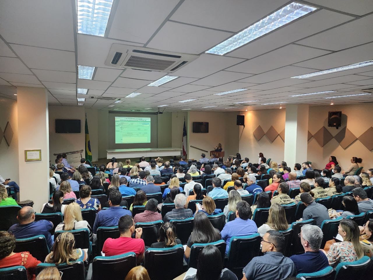 No momento, você está visualizando Governo do Amazonas antecipa abertura do exercício financeiro em 2023