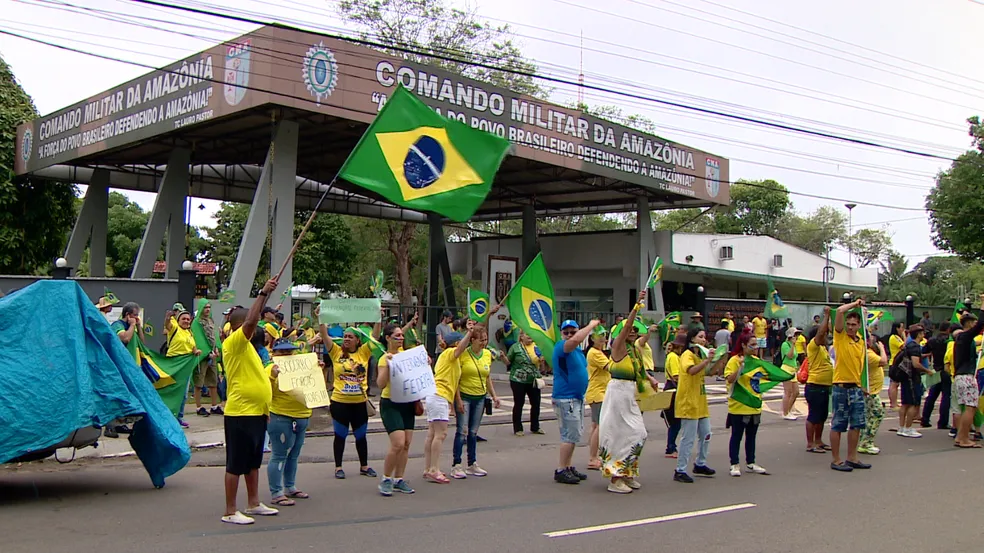 Você está visualizando atualmente Exército guardou pertences de golpistas e não auxiliou na retirada de acampamento em Manaus, aponta SSP-AM