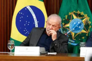 Leia mais sobre o artigo Mercado vê ataque de Lula ao BC como “tiro no pé”