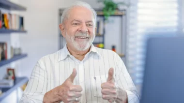 Lula promete que irá fazer “indicação neutra” para o STF