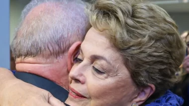 Se confirmada, Dilma ganhará salário de pelo menos R$ 290 mil