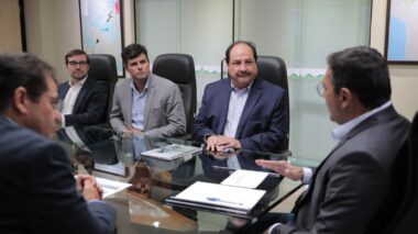 Governador Wilson Lima recebe especialistas do BID e destaca avanços na implantação do novo Prosamim+