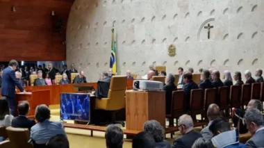 Golpistas “serão punidos com o rigor da lei”, diz Rosa Weber.