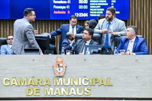 Leia mais sobre o artigo Câmara Municipal de Manaus define presidentes, vices e membros da comissões da Casa Legislativa