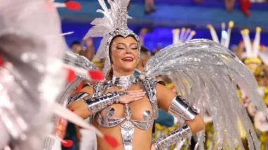 Deputado denuncia a Globo após postagem com versículo bíblico