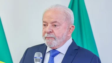 Lula: Quanto mais tempo passa, mais fica caro aprovar projetos