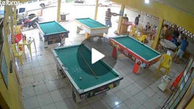 VÍDEOS: jogo de sinuca termina com sete pessoas mortas a tiros em bar