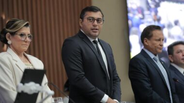 Em posse de deputados, governador Wilson Lima destaca trabalho com a Assembleia para avançar em pautas sociais e geração de emprego e renda