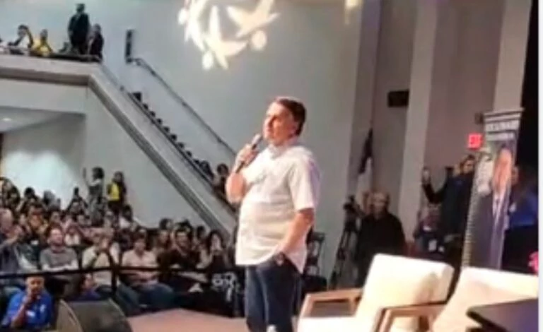 No momento, você está visualizando Jair Bolsonaro: “Minha missão ainda não acabou”