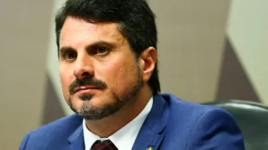 Marcos do Val diz que Bolsonaro não o coagiu para golpe