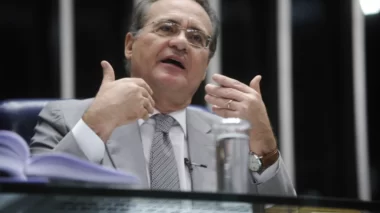 Renan vai chefiar Comissão de Relações Exteriores do Senado